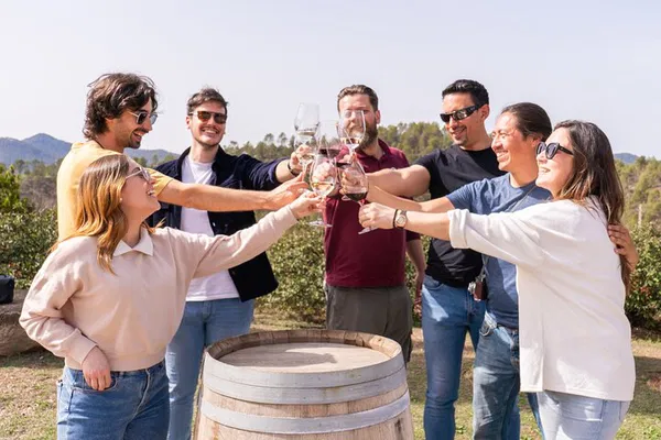 Montserrat Tour: Farmhouse Lunch, Wine & Monastery Visit