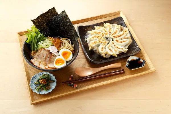 Tokyo Ramen & Gyoza Cooking: Supermarket Tour Option