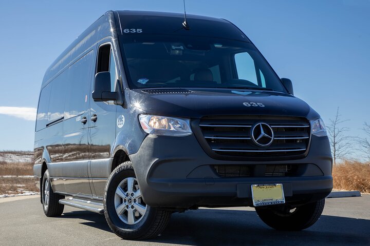 Luxury NYC Airport Transfer: Sprinter Van Arrival in Style