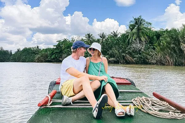 Mekong Delta Authentic Tour: Cycle, Boat & Local Life