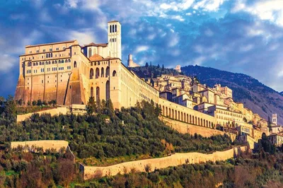 Discover Assisi: A Self-Guided Audio Adventure Through History