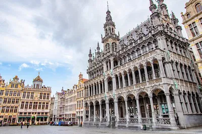 Unlock Brussels' Architectural Secrets: A Private Tour