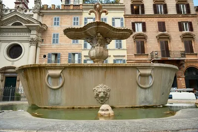 Unveiling Rome's Ghostly Secrets: A Walking Tour for the Brave