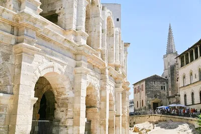 Arles: Private Walking Tour with Local Guide