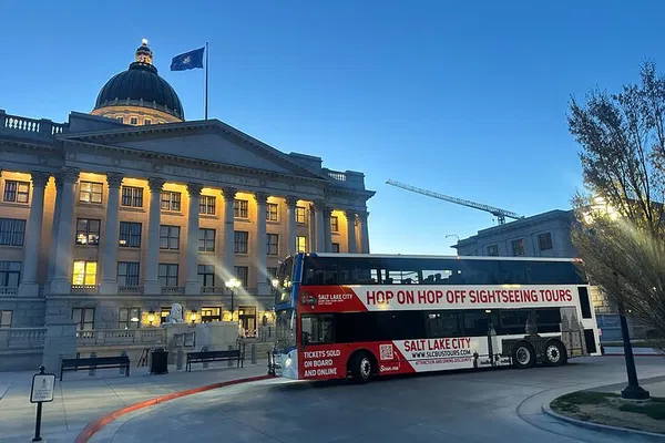 SLC Night Bus Tour: Double Decker Views & City Lights