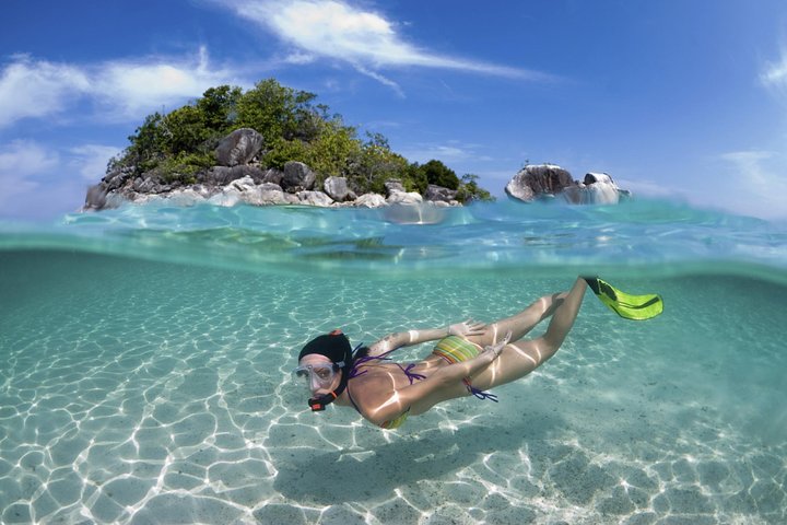 Coral Island Speedboat Tour: Phuket's Tropical Escape