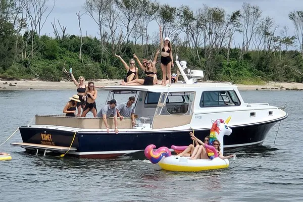 Charleston Private Yacht Tour: Kismet Morning Excursion!