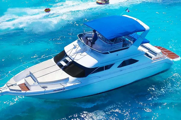 Luxury Yachting: Explore Cancun's Coastline in Style