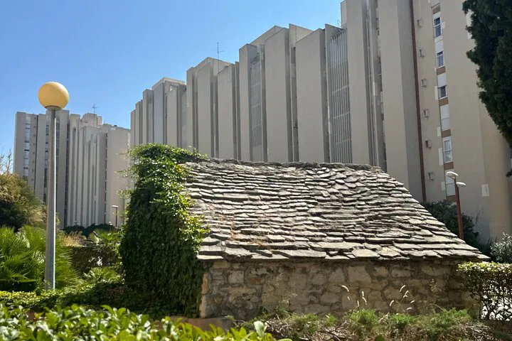 img0