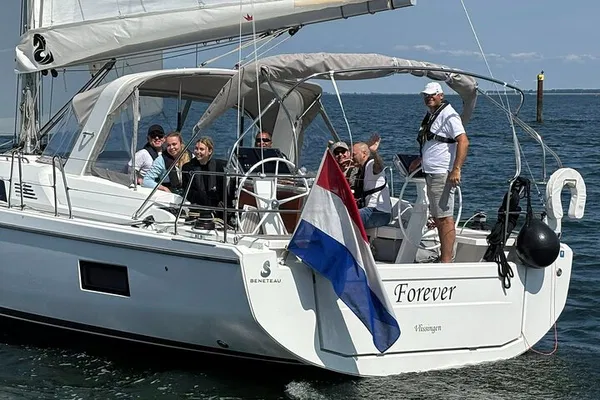 Vlissingen Sailing Trip: Relax & Explore!