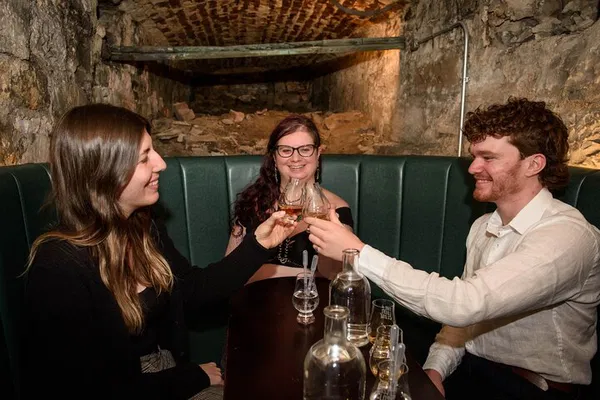 Edinburgh's Underground Whisky Vaults: A Luxurious Tasting Journey