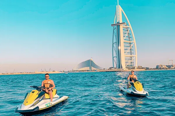 Dubai Jet Ski Tour: Burj Al Arab Adventure - 30 Minutes