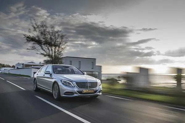 Luxury Airport Transfers: Nottinghamshire to Manchester in Style