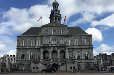 Maastricht Scavenger Hunt: Explore the City Your Way!