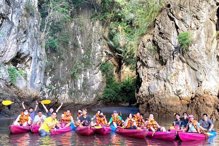Krabi's Ao Thalane: Kayak Adventure Through Mangrove Tunnels