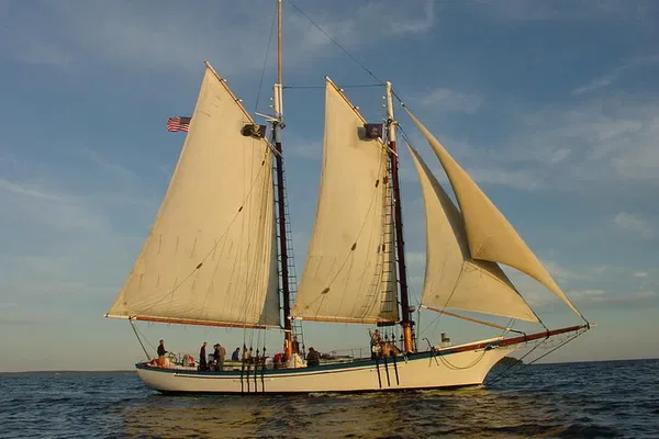 Camden, Maine Sunset Sail: Windjammer Classic!