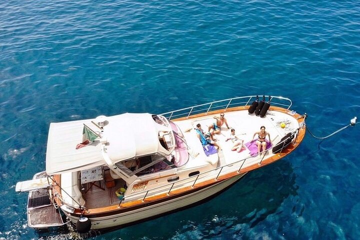 Gulf of Poets & Portovenere: A Luxurious Yacht Experience