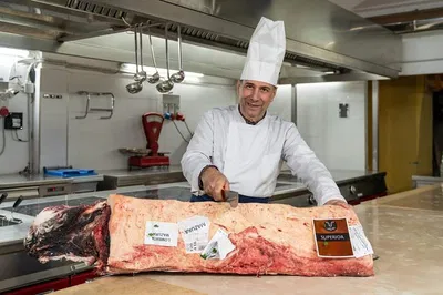 Siena Wine & Steak: Tuscan Food Tour Near Piazza del Campo
