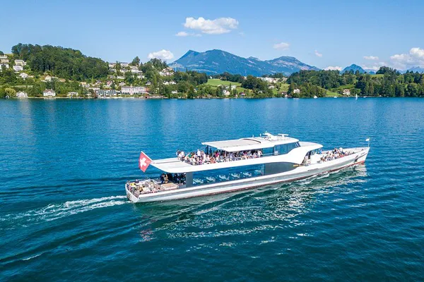 Lake Lucerne Cruise: Alpine Scenery & Swiss Charm