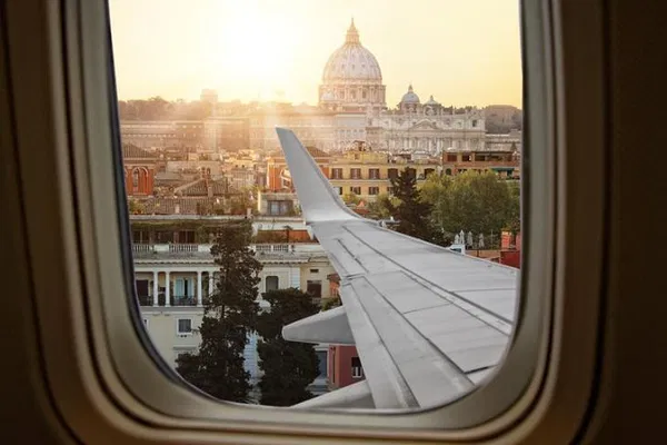 Stress-Free Rome Arrival: Private Airport Transfer