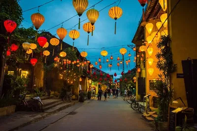 Lady Buddha, Marble Mountains & Hoi An Night Tour