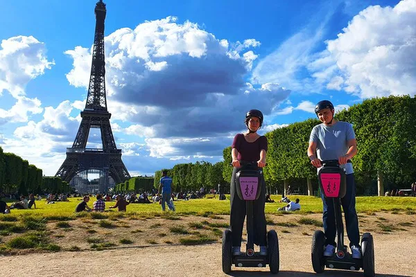 Glide Through Paris: Segway Express Tour of Iconic Monuments