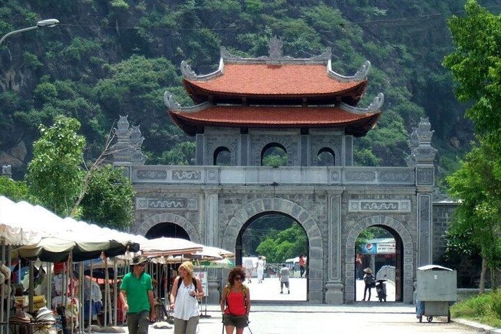 https://images.dyvarcity.com/experience-images/dyvarcity_f3287cadb164a059aefa049a6_aa.jpg