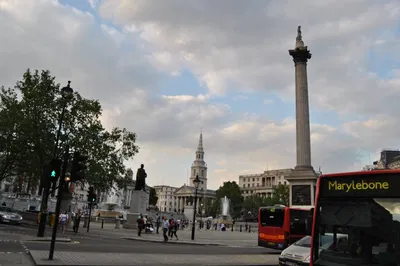 Uncover London's Treasures: A Personalized Private Driving Tour