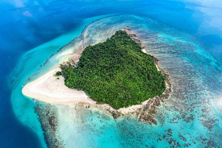 Phi Phi Islands Speedboat Adventure: Explore Maya Bay & Bamboo Island
