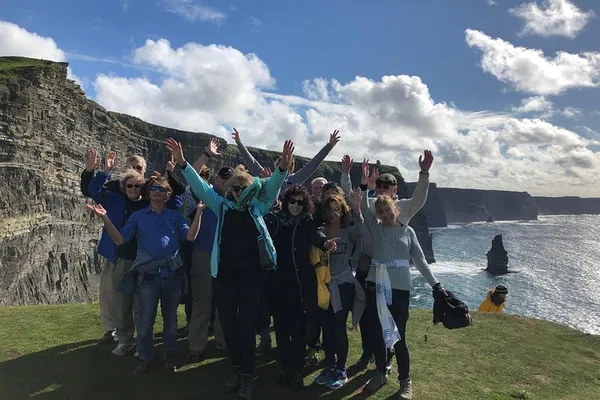 Explore Southern Ireland: 6-Day Small Group Adventure