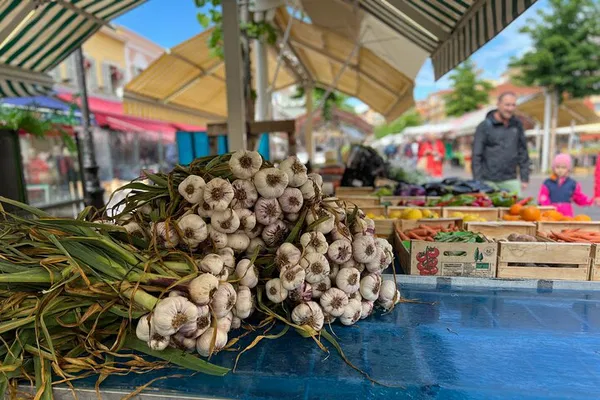 Nice Food Tour: Market, Old Town & Hidden Gems