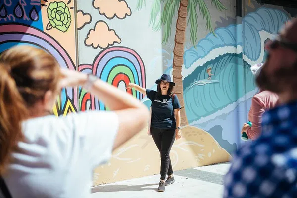 Newcastle: Architecture, Art & Secrets Walking Tour