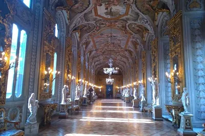 Unveiling Roman Nobility: A Private Art Tour of Palazzo Pamphilj