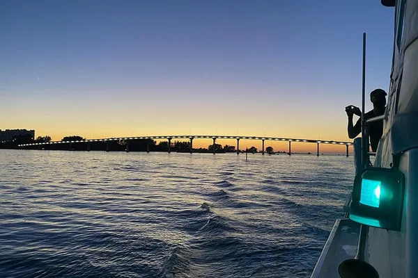 Clearwater's Sunset Spectacle: A Two-Hour Cruise into Twilight