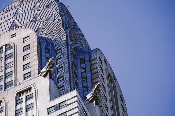 Unveiling Midtown Manhattan's Architectural Gems: A Guided Walking Adventure