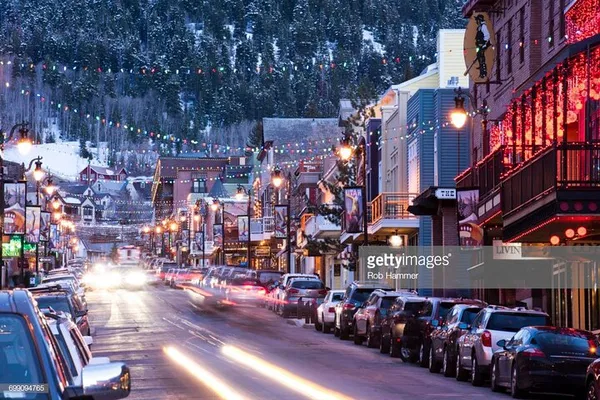 Park City Tour: Crater Swim & Dairy Farm Fun!