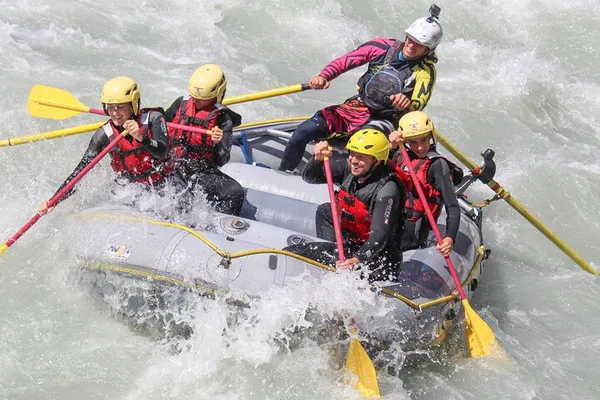 Conquer the Dora Baltea: Classic Rafting Adventure in Valle d'Aosta
