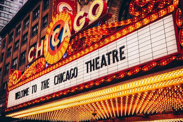 Chicago Theatre Tour: Walk Where Legends Walk!