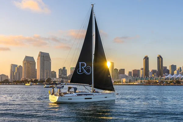Luxury Sailing in San Diego Bay: Private Cruise