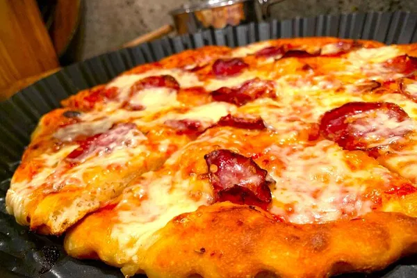 Basel's Italian Culinary Gem: Savor a Private Pizza Perfection Class