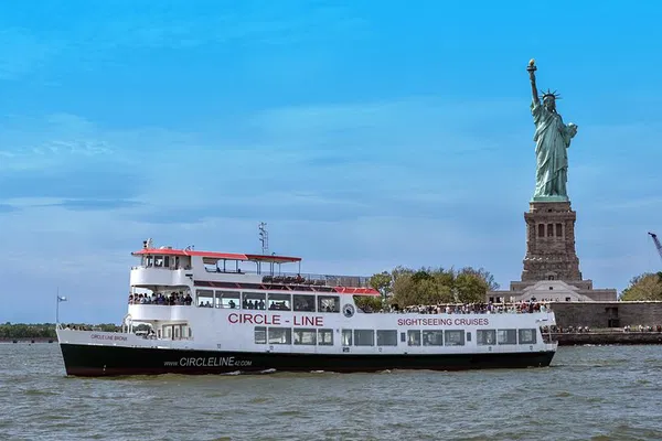 NYC Liberty Cruise: Iconic Views & History!