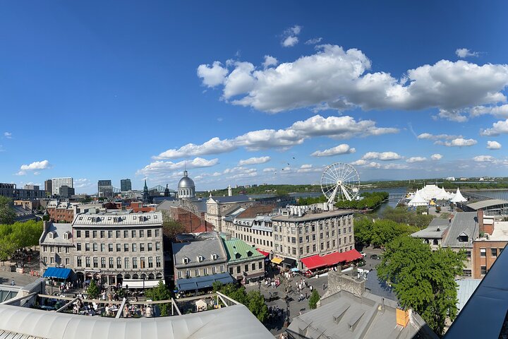 Discover Montreal's Charm: A Personalized 3-Hour Car Tour