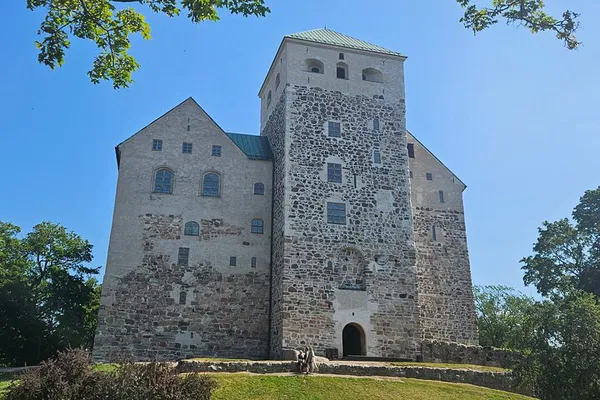 Helsinki to Turku Castle Day Trip: History & Culture