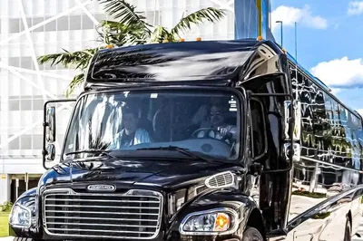 Luxury Group Travel: Explore South Florida in Style