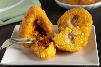 Master Sicilian Flavors: Arancini & Almond Paste Cooking Class in Catania
