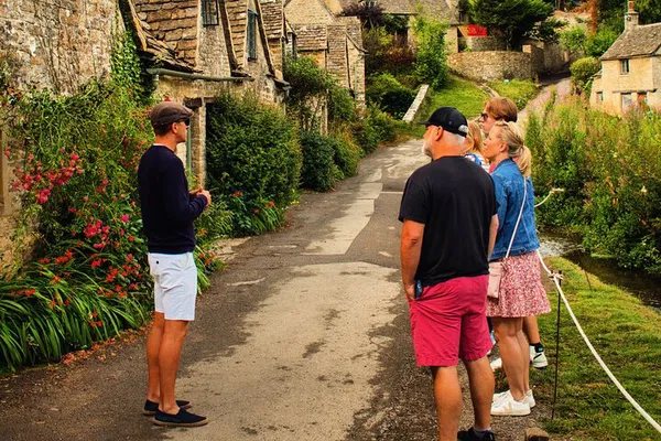 Cotswolds Private Tour: See England's Best Scenery