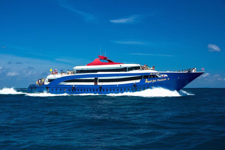 Phi Phi Islands Ferry Adventure: Snorkeling, Lunch & Island Escape