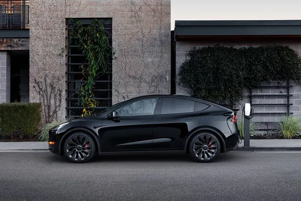 Effortless Paris Departure: Private Transfer to Charles de Gaulle Airport