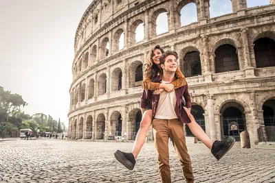 Colosseum Tour: Skip the Line & Uncover Ancient Rome