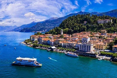 Lake Como Tour with Boat Ride from Milan